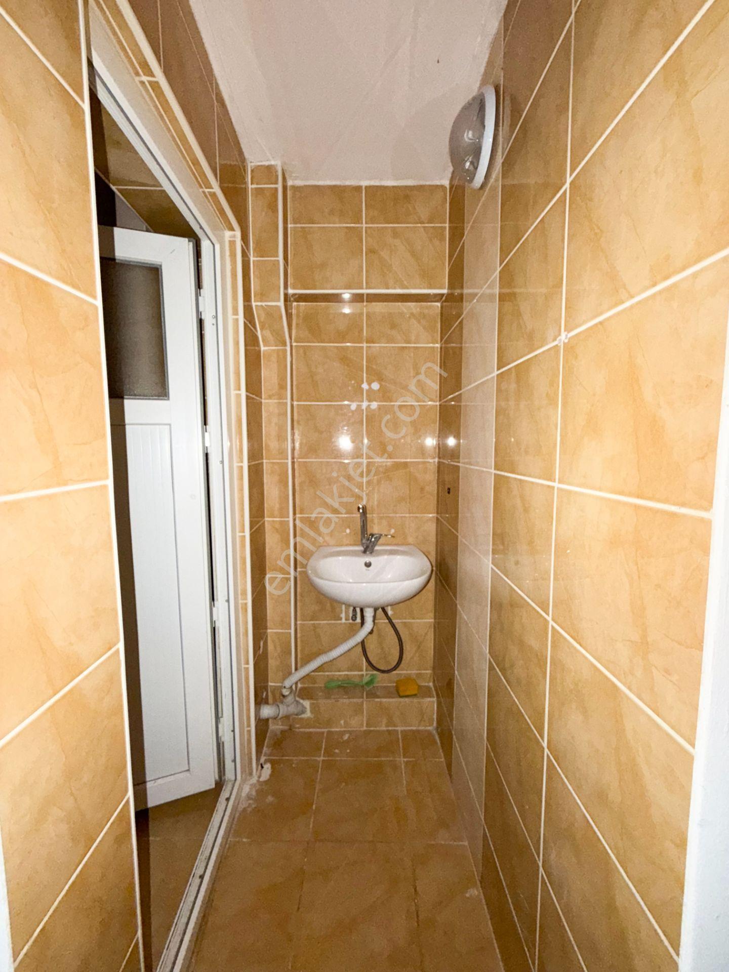 Galeri Katlı 105 M Ömürevleri Mevkiinde Kiralık İşyeri - Görsel 14