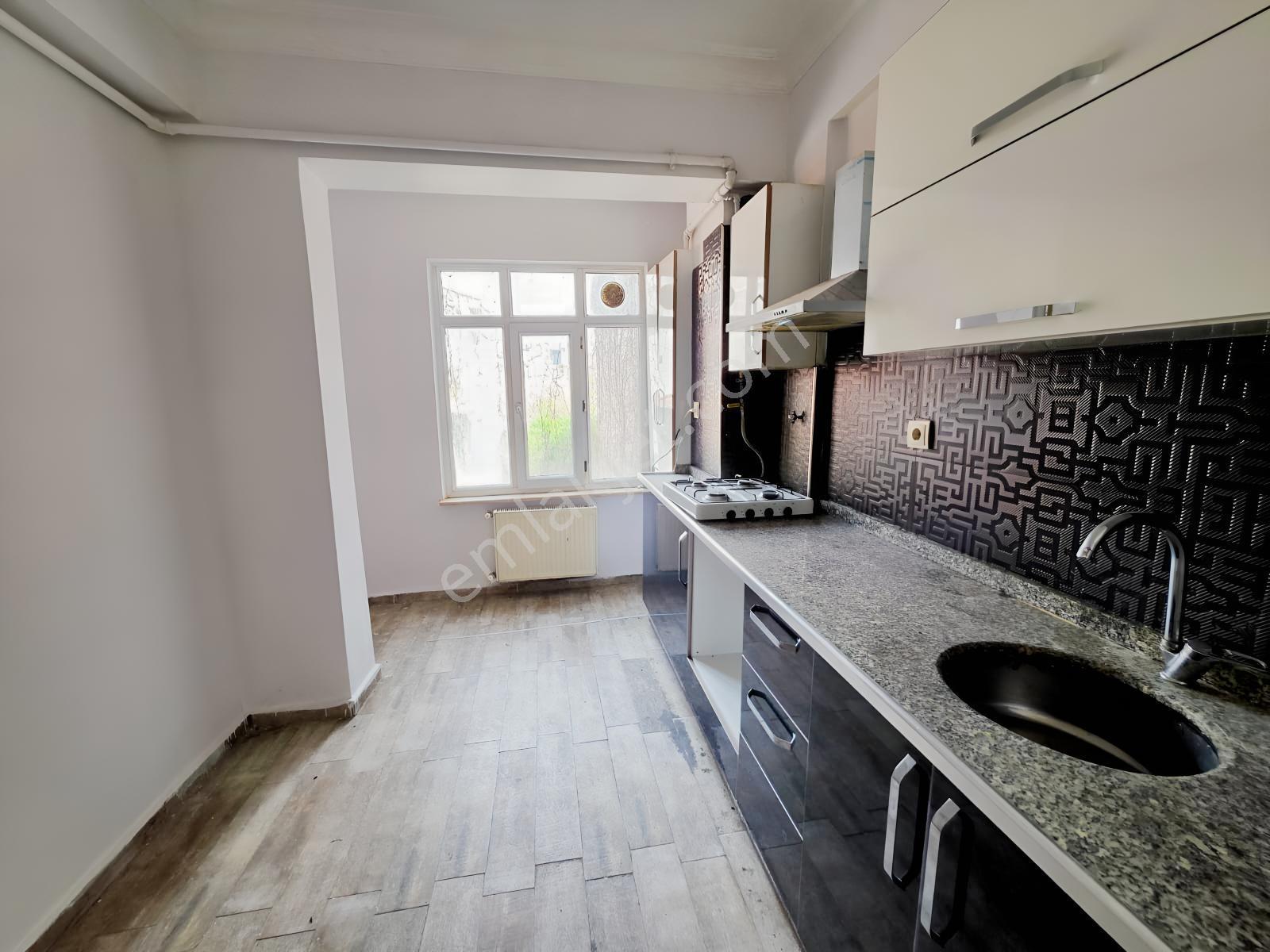 Şahintepesi'nden Gökmeydan'da Bakımlı 130m2 3+1 Dubleks Daire - Görsel 27