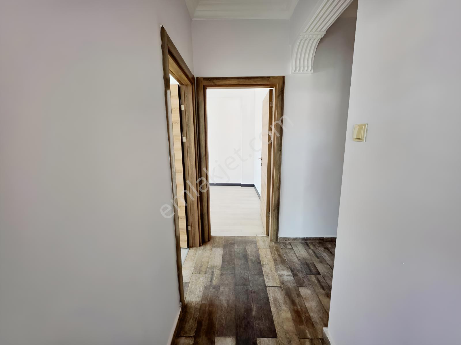 Şahintepesi'nden Gökmeydan'da Bakımlı 130m2 3+1 Dubleks Daire - Görsel 25