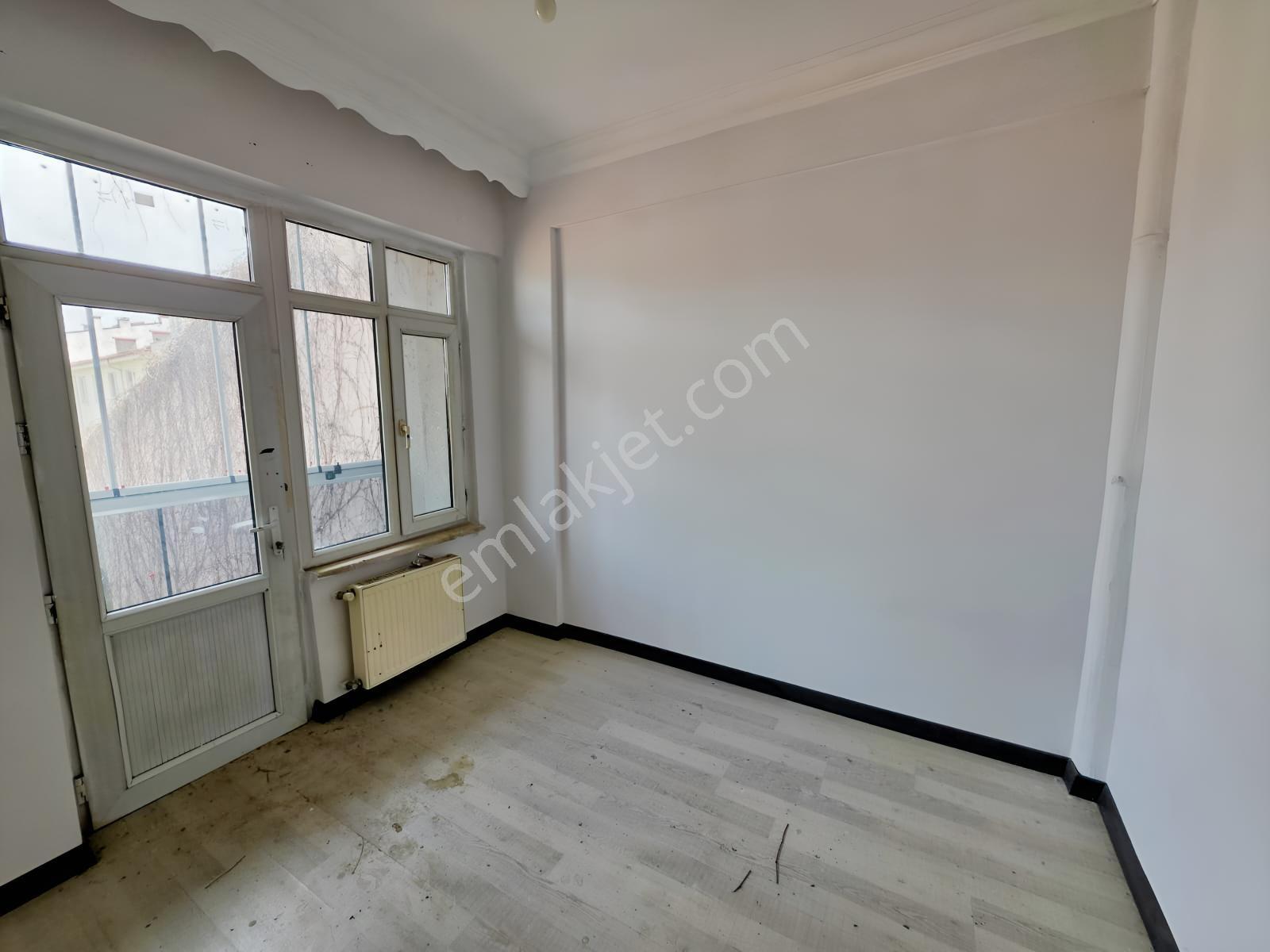 Şahintepesi'nden Gökmeydan'da Bakımlı 130m2 3+1 Dubleks Daire - Görsel 2