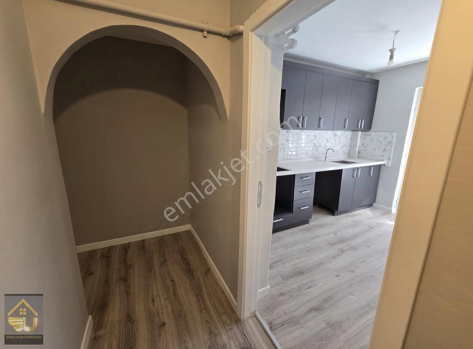 Uğur Mumcu Caddesinde 3+1 Full Yapılı Kiralık Daire - Görsel 13