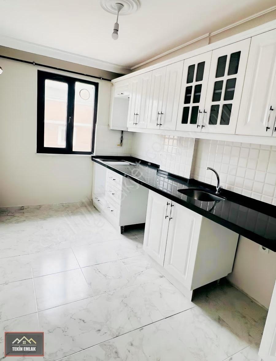 İstanbul Sancaktepe Yunusemre Mah Satılık 3+2 Üst Dübleks 180m² - Görsel 25