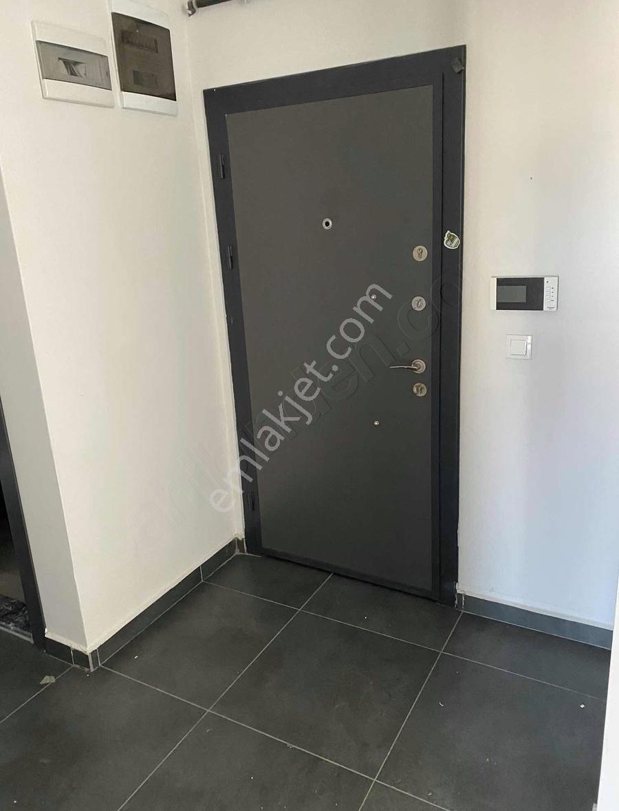 Fevzi Çakmak Mah. Agora Sitesi Kiralık 3+1 Daire - Görsel 13