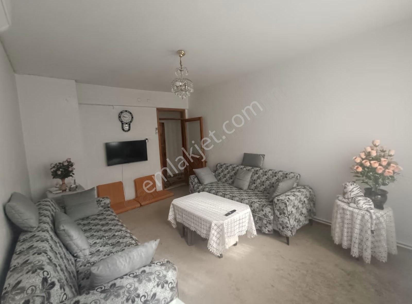 Acısu Caddesi Üzerinde Satılık 3+1 Daire - Görsel 3
