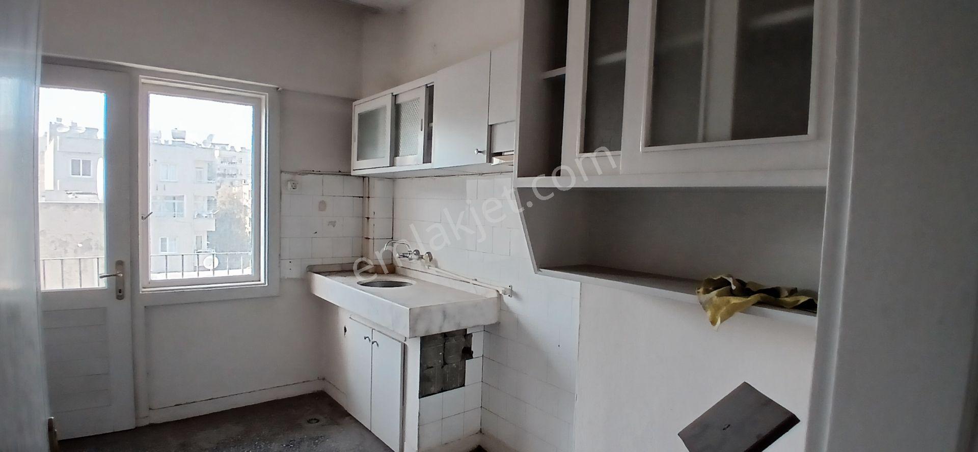 Mersin Kiremithane'de Satılık 3+1 Ticari Mülk Fırsatı - Görsel 13