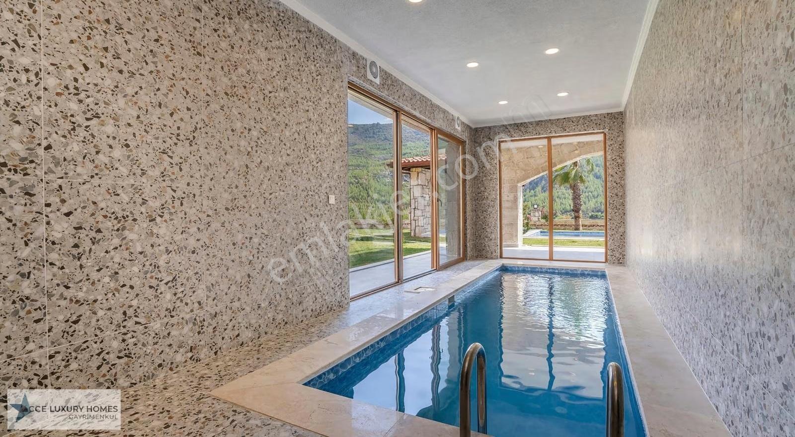Kaş Hacıoğlanda Doğayla İç İçe Ultra Lüks Taş Villa - Görsel 11