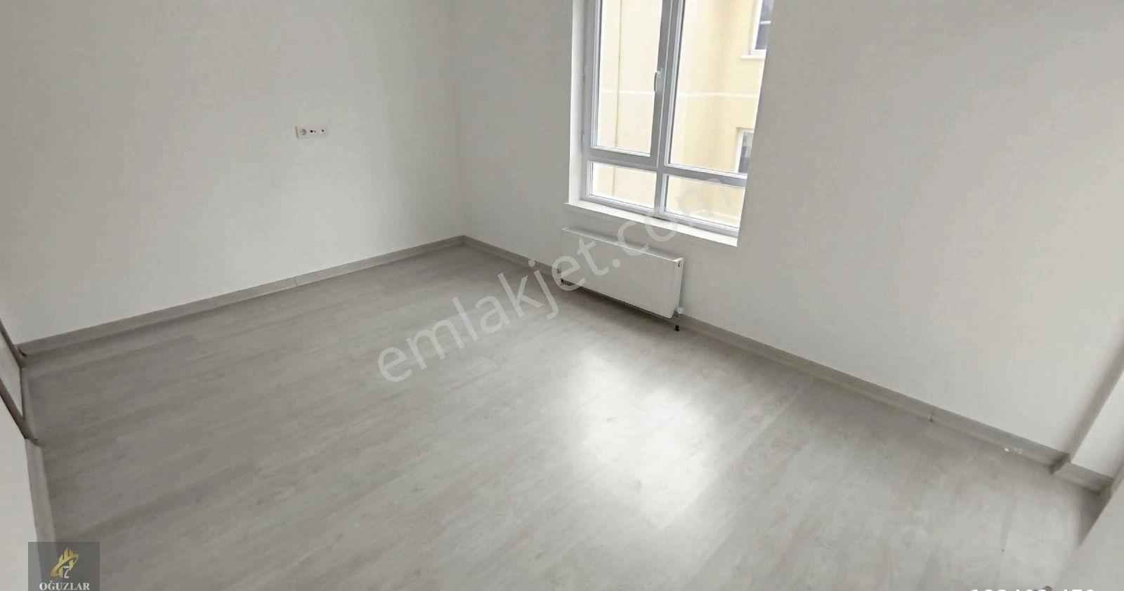 Oğuzlar'dan Merkezi Konumda 140m2 3+1 Daire - Görsel 2