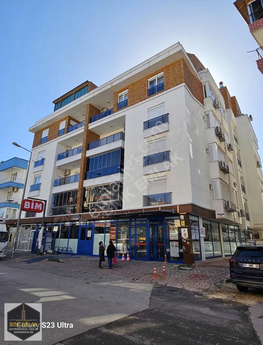 Bmk Emlak'tan Antalya Merkezde Kurumsal Kiracılı Satılık Dükkan