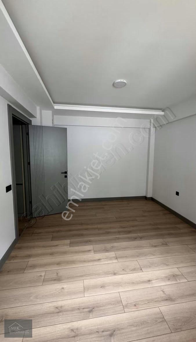 Mhc'den Artline Butik'te Kiralık 2+1 - Görsel 13