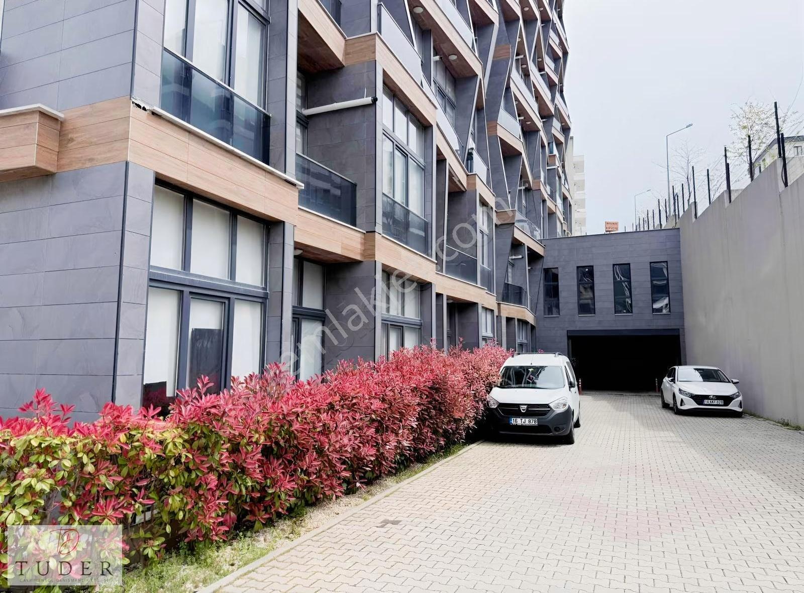Tuder'den Site İçerisinde Kapalı Otoparklı 2+1 Eşyalı Daire - Görsel 4