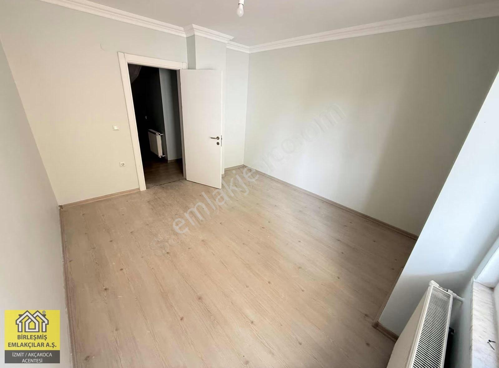 Derince Dumlupınar Mah. 3+1 120 M2 Bahçe Dublex Kiralık Daire - Görsel 33