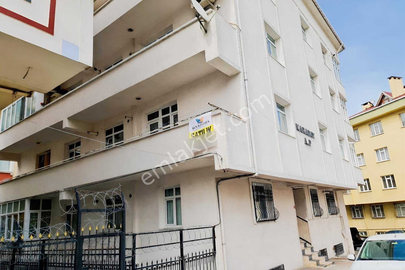 Gop Mevlana Mahallesinde 2+1 Geniş 1.kat Kapalı Otoparklı Daire - Görsel 8