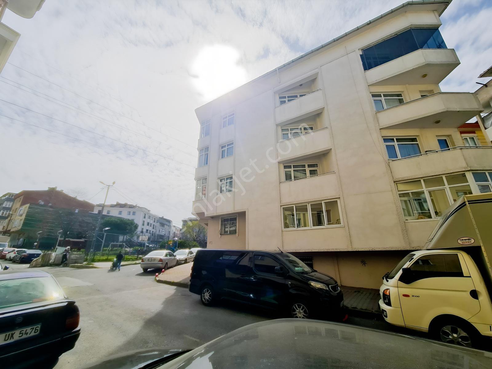 Gop Mevlana Mahallesinde 2+1 Geniş 1.kat Kapalı Otoparklı Daire - Görsel 23