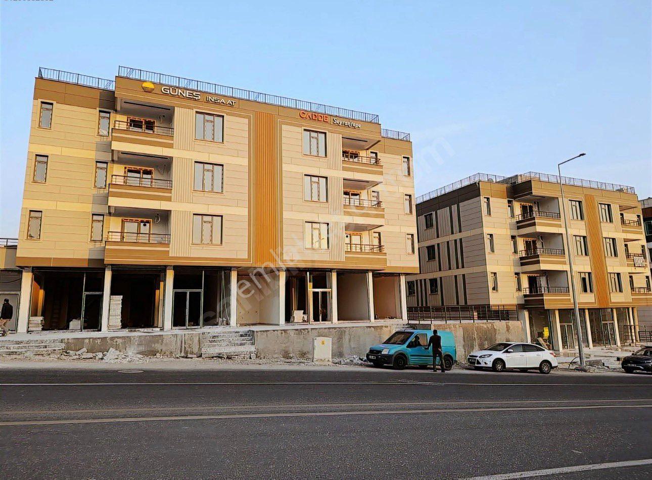 Seyrantepe 25 Mt Yolda 2+1 Geniş
