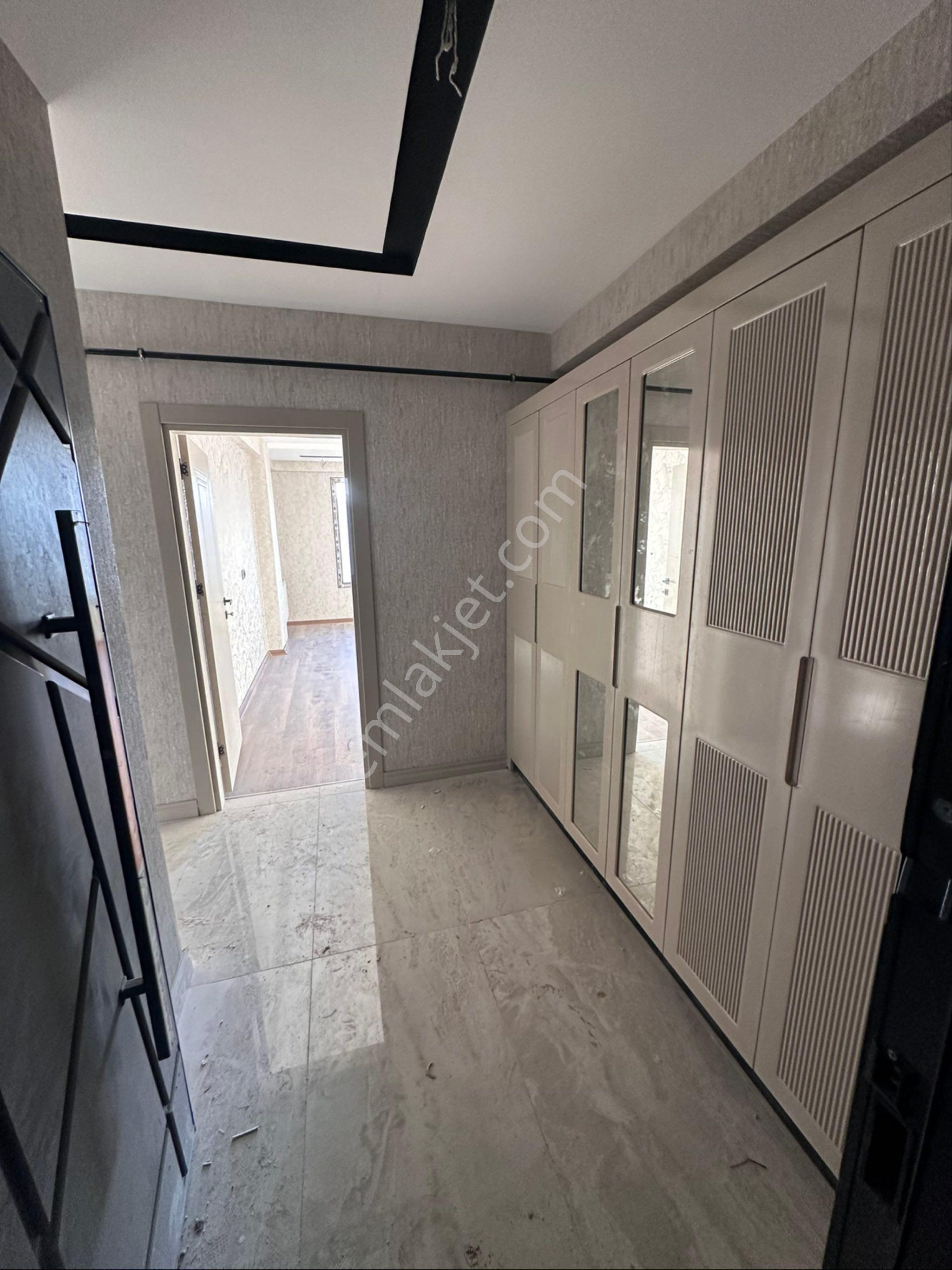 Seyrantepe 25 Mt Yolda 2+1 Geniş - Görsel 9