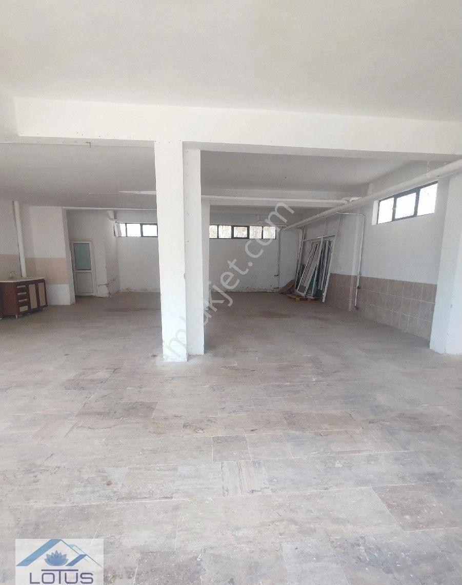 Kiralık 255 M2 Zemin İşyeri Anayol Üzeri - Görsel 2