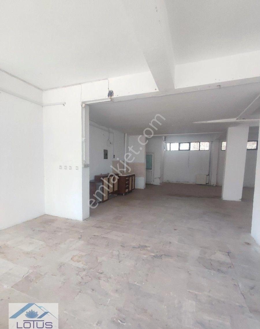 Kiralık 255 M2 Zemin İşyeri Anayol Üzeri - Görsel 14