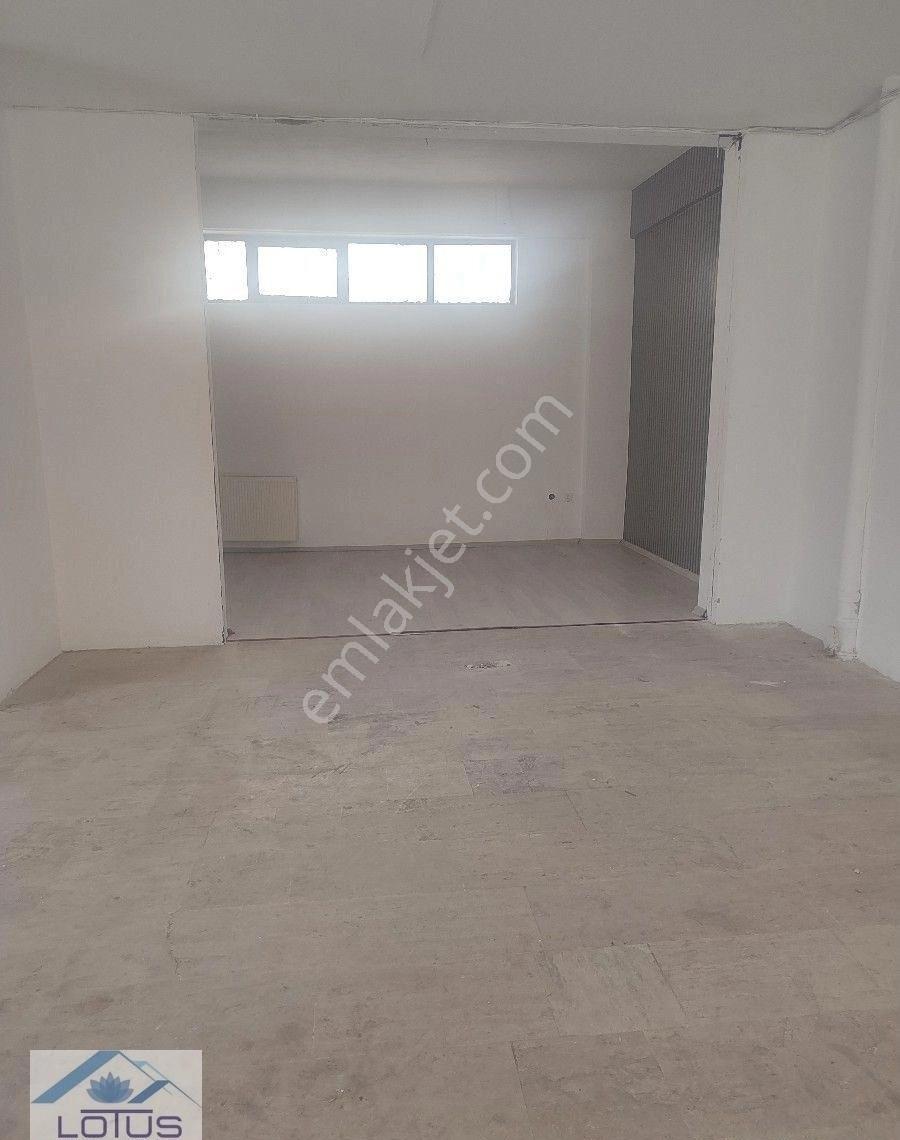 Kiralık 255 M2 Zemin İşyeri Anayol Üzeri - Görsel 5