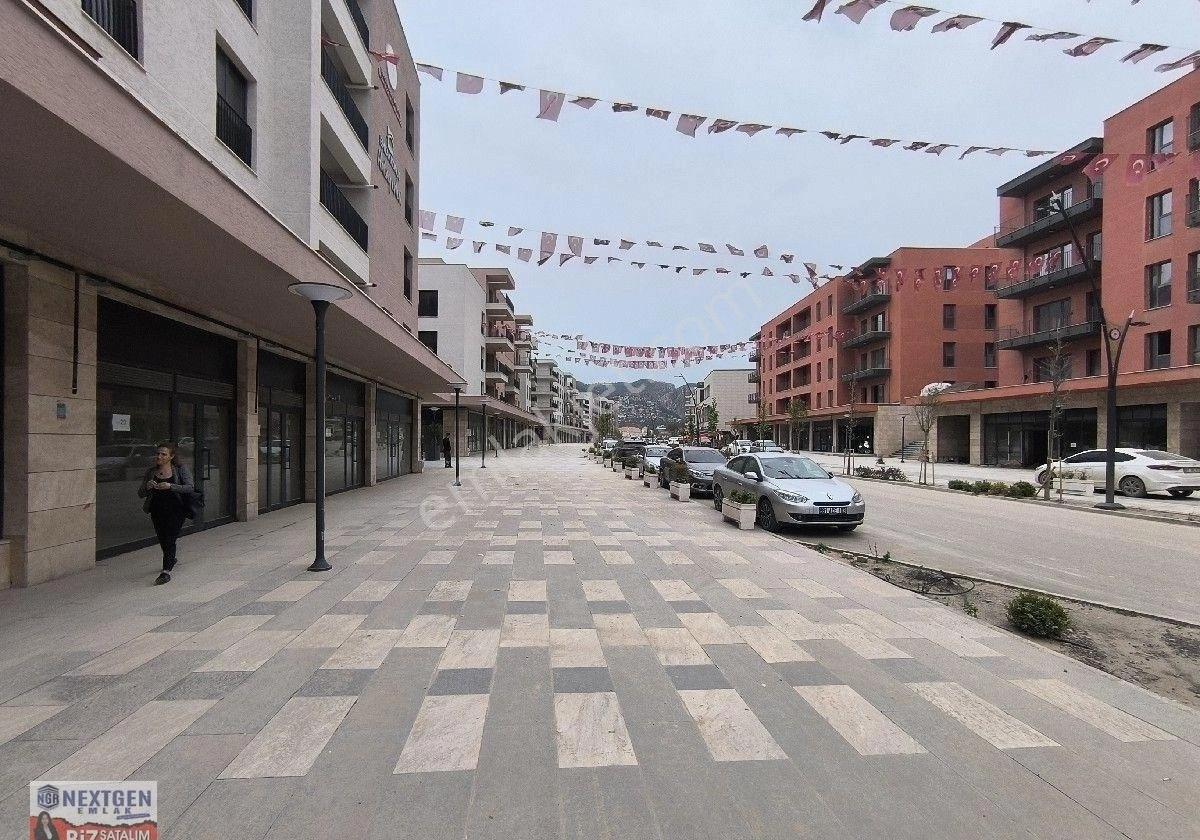 Atatürk Caddesinde Köprü Başında 2+1 Doğal Gazlı Kiralık Daire - Görsel 12