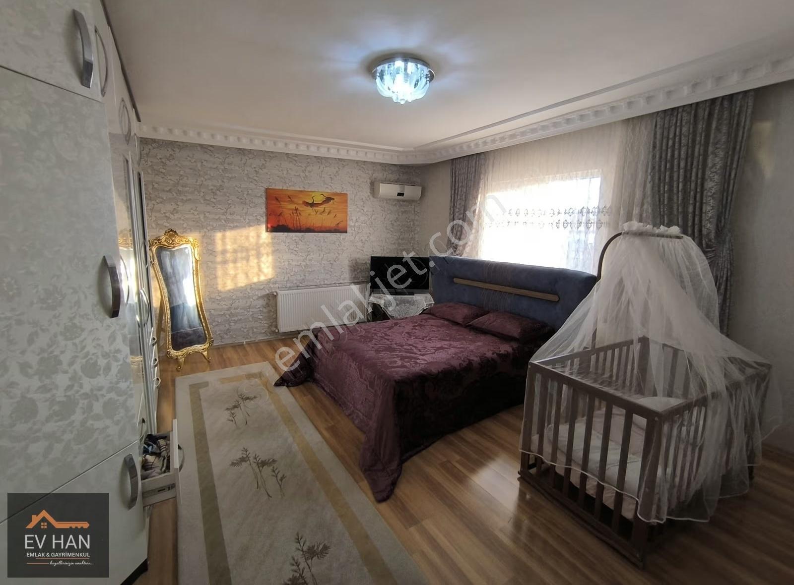 Binevlerde Cadde Üzeri 5+2 Dublex Teraslı Lüks Daire - Görsel 16