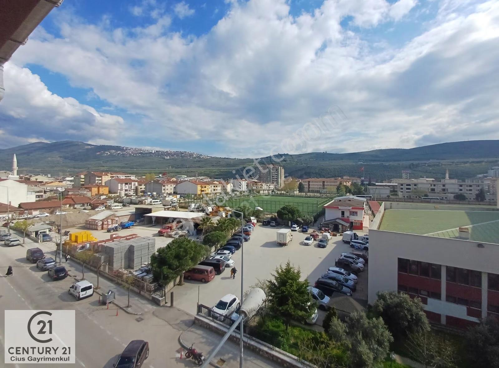 C21 Cius; Orhangazi Cadde Cepheli 3+1 Kiralık Daire - Görsel 22