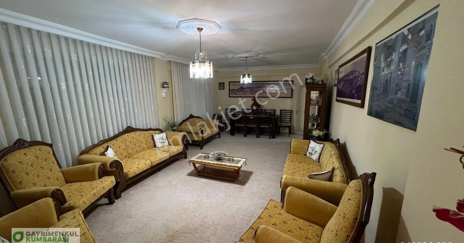 Antalya Finike Sahilkent Mahallesi’nde Geniş Metrajlı, Manzaralı 3+1 Satılık Daire