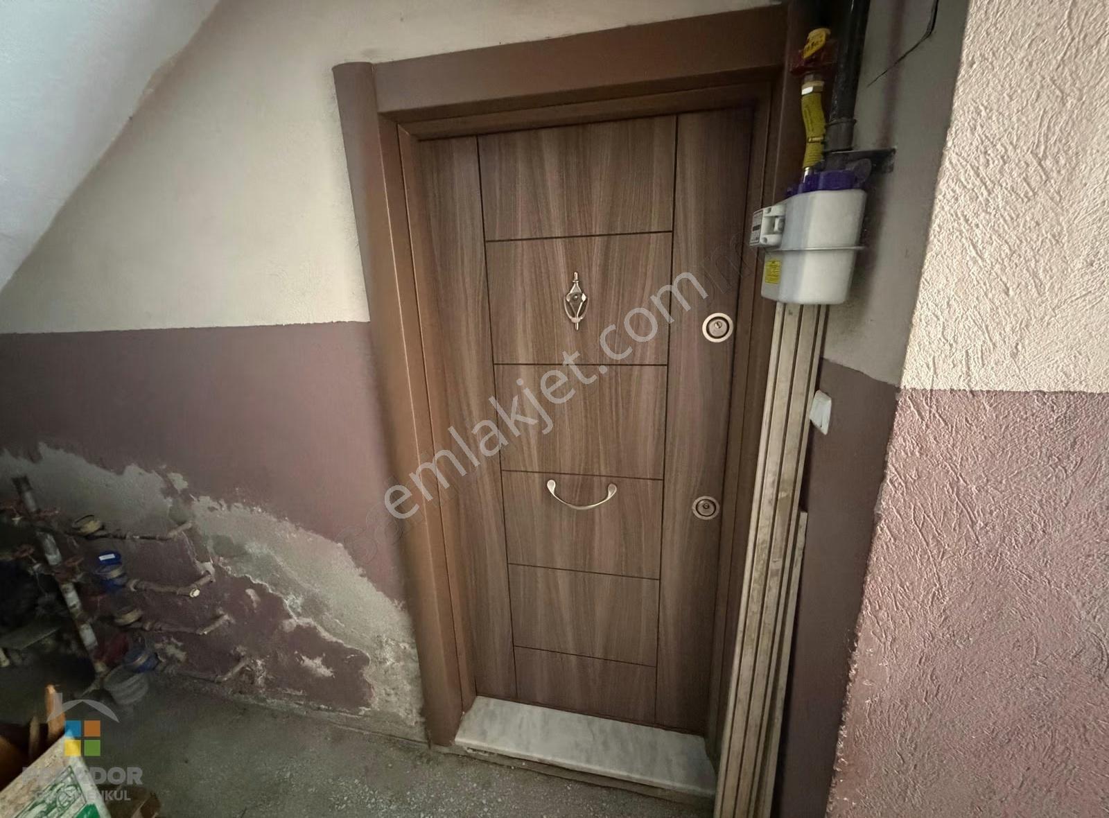 Nazilli Yeni Mahallede 3+1 Doğalgazlı Kiralık Daire - Görsel 21
