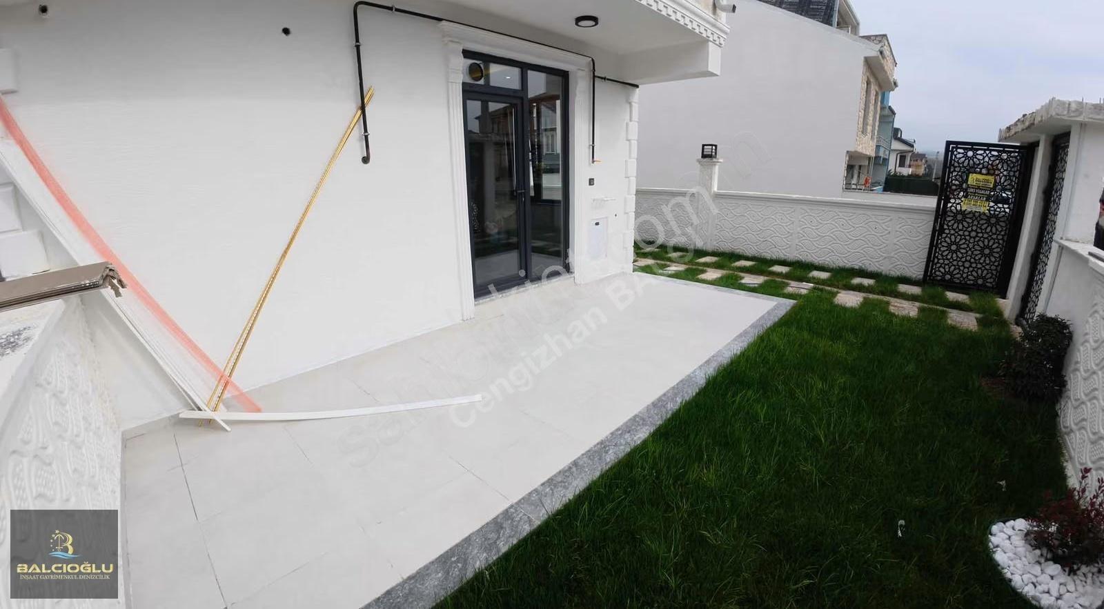 Balcıoğlundan Alanderede Denize 50 M Uygun Lüx 3+1 Triplex Villa - Görsel 2