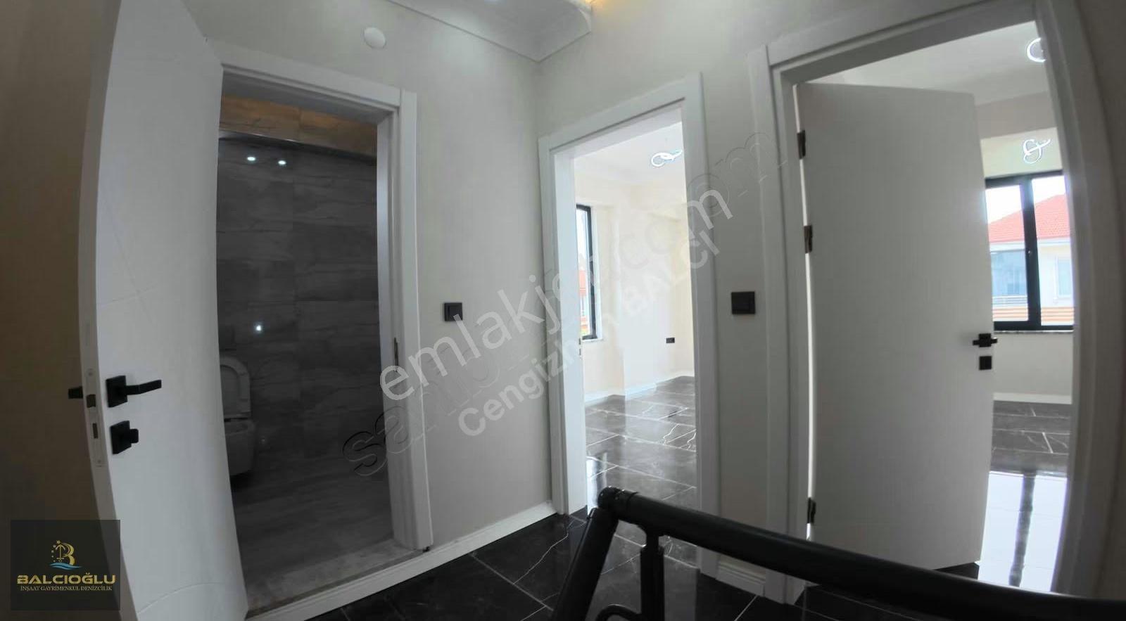 Balcıoğlundan Alanderede Denize 50 M Uygun Lüx 3+1 Triplex Villa - Görsel 6