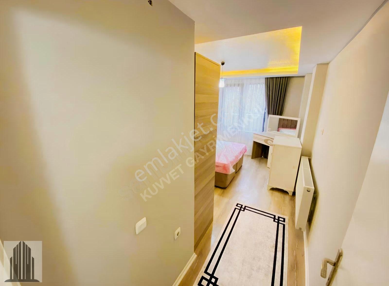 Kuvvet'ten Aile Binasında Çok Geniş Lüks Kiralık 1+1 Daire !!! - Görsel 26