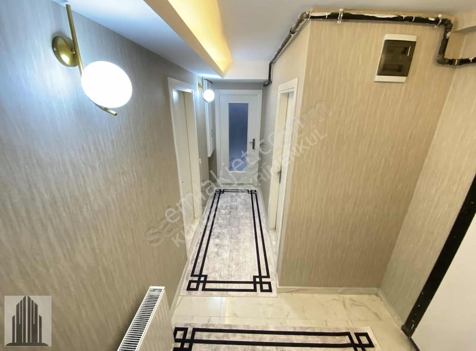Kuvvet'ten Aile Binasında Çok Geniş Lüks Kiralık 1+1 Daire !!! - Görsel 23