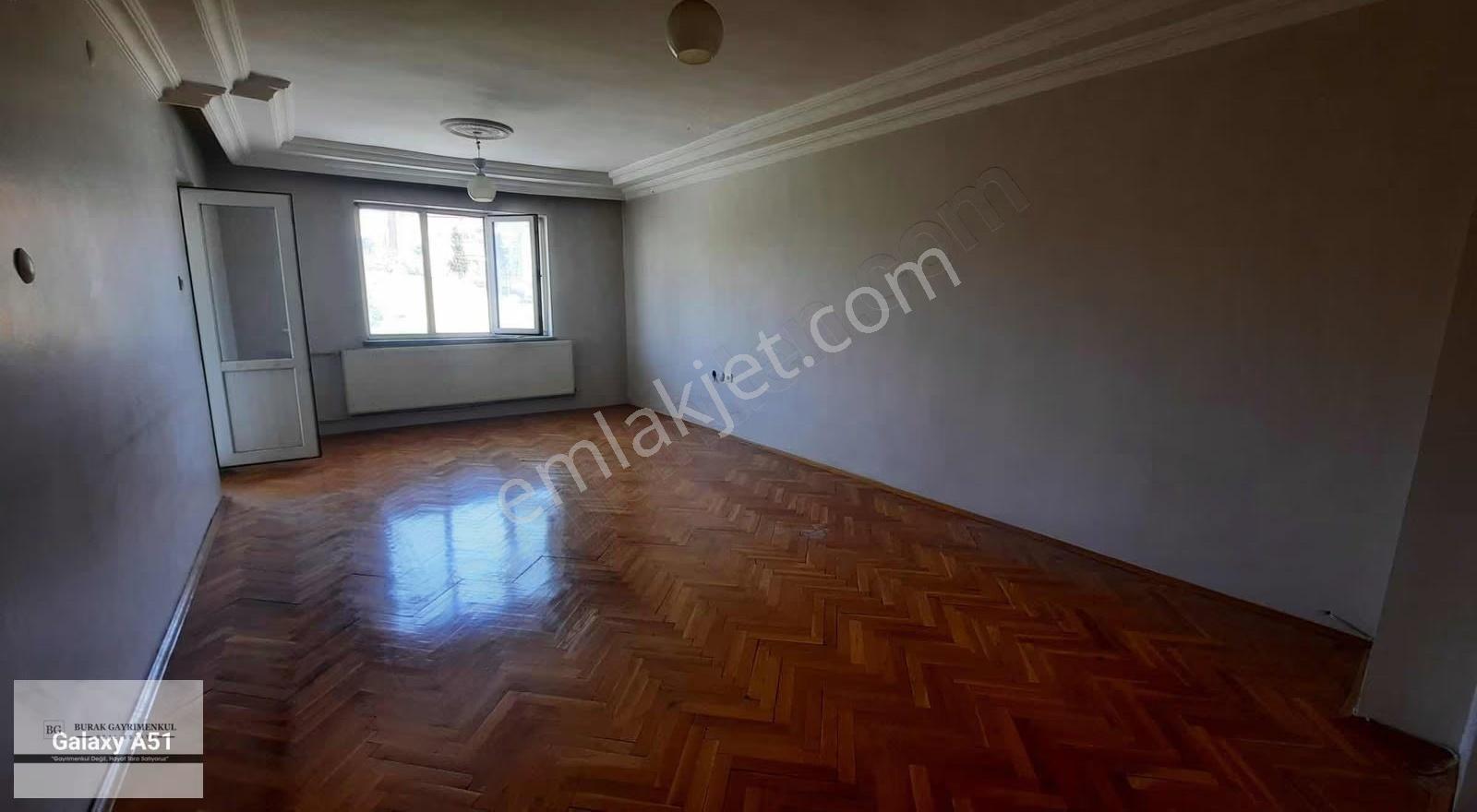 !! Batı Sitesi Mahallesi 3+1 Ara Kat Ön Güney Cephe Boş Daire !! - Görsel 31