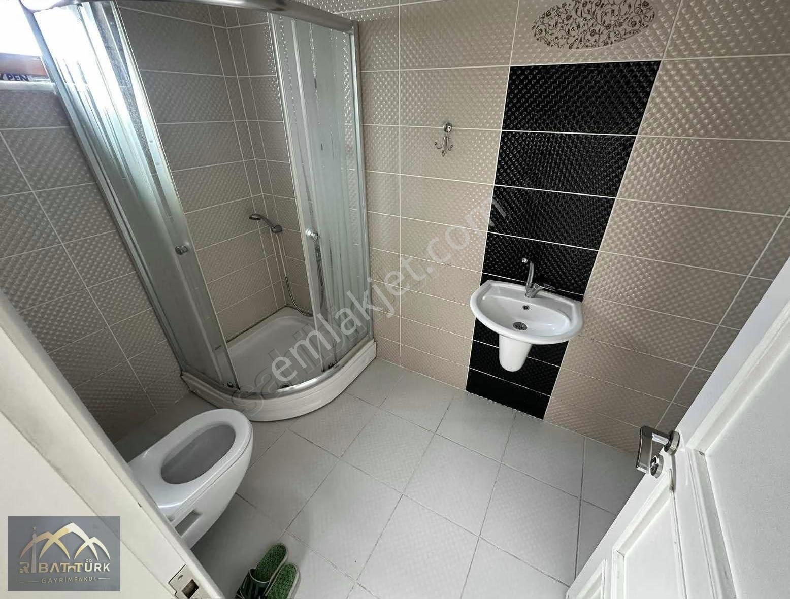 Trabzon Boztepede 3+1 Eşyalı Kiralık Daire Nezih Konum - Görsel 5