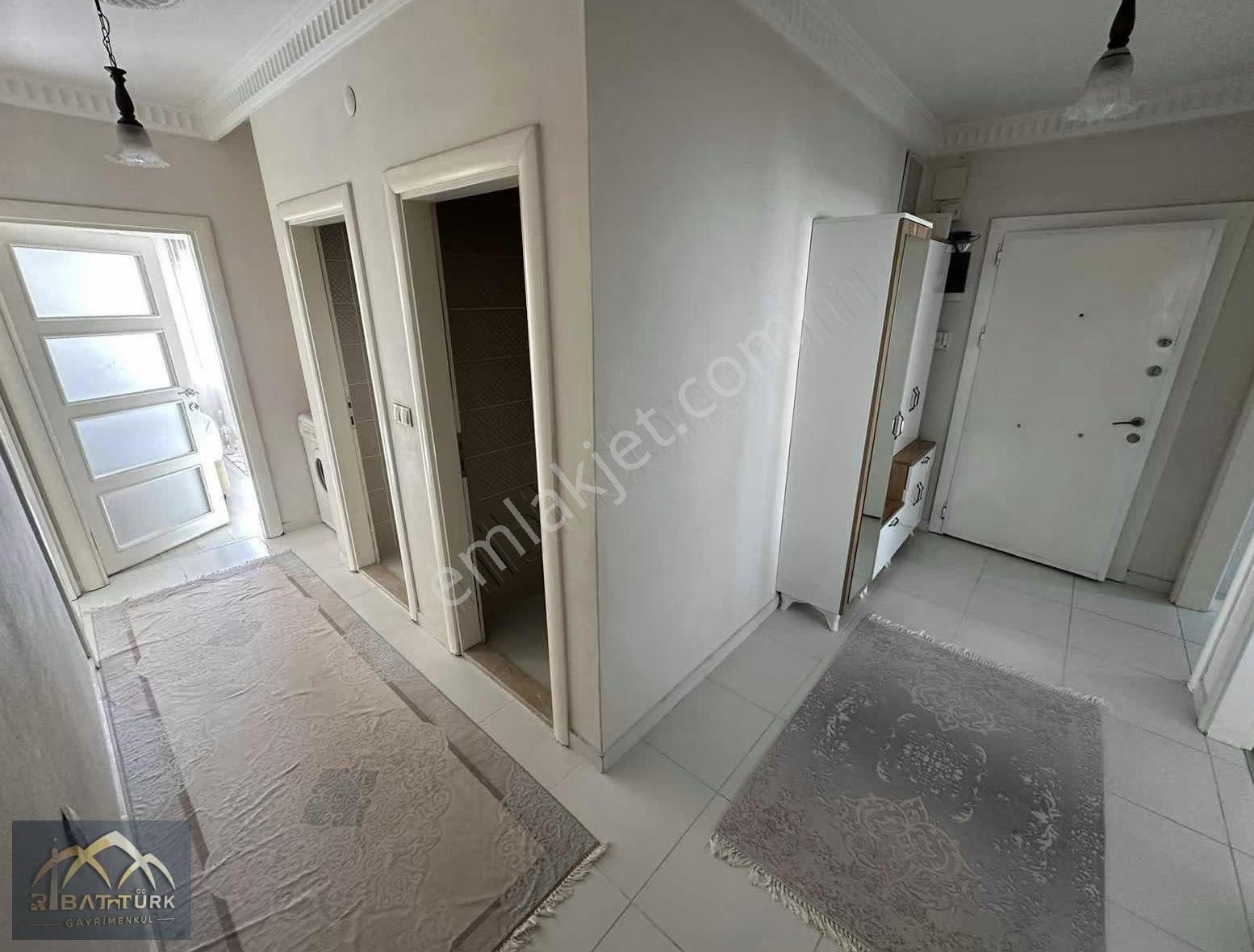 Trabzon Boztepede 3+1 Eşyalı Kiralık Daire Nezih Konum - Görsel 2