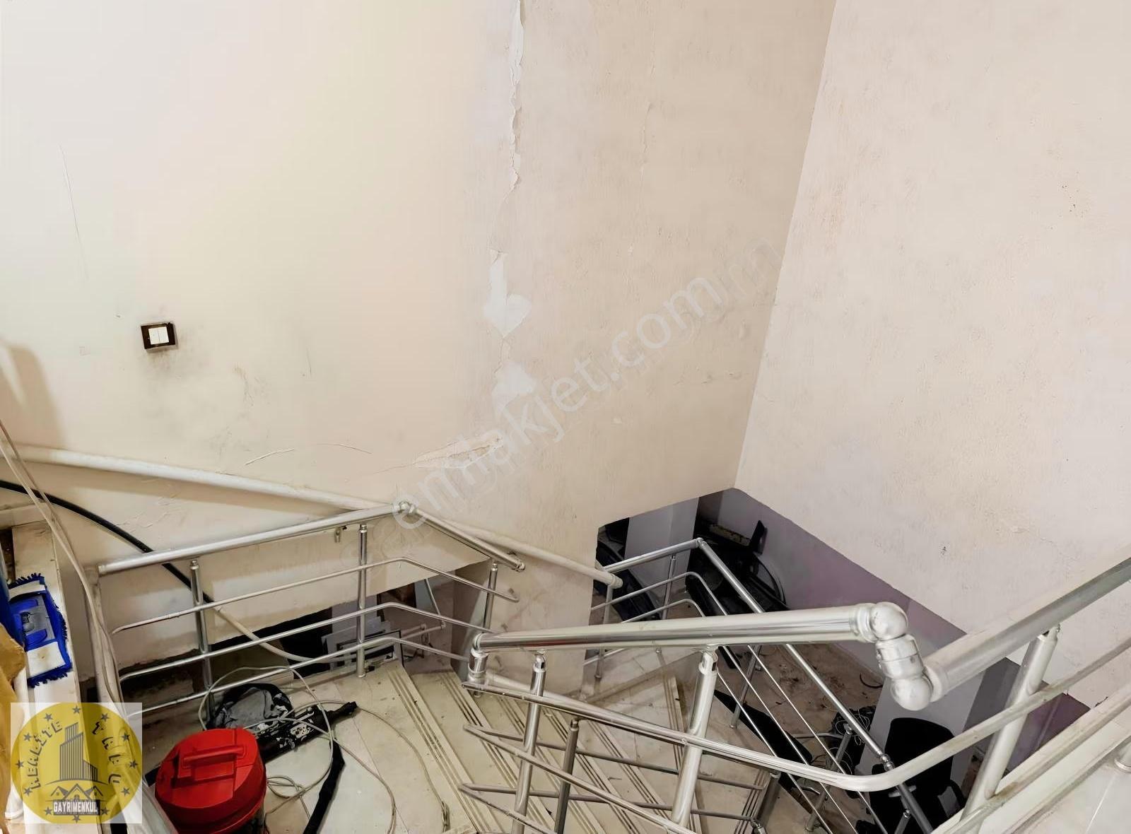 Galericiler Sitesinde Satılık 2 Adet Oto Galeri Alt Katlı - Görsel 14