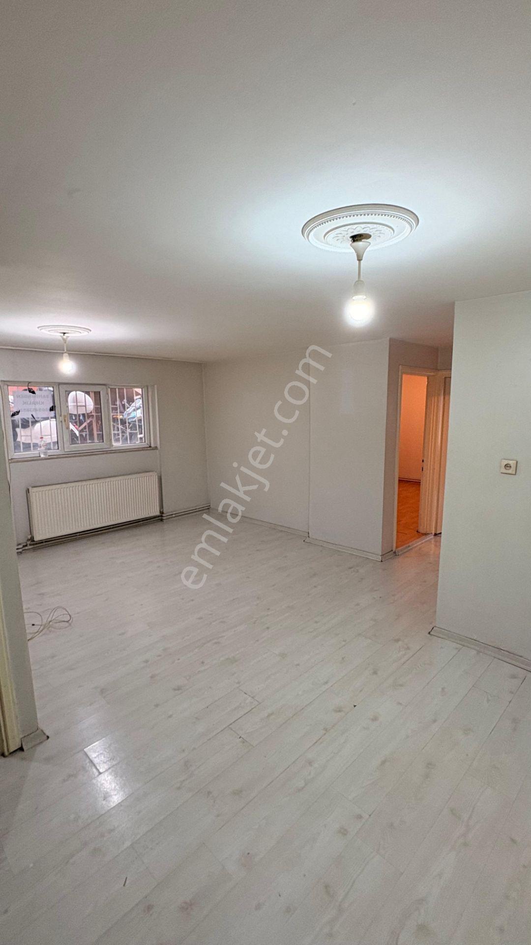 İmrahor Caddesi Üzeri Site İçerisinde 2+1 Daire - Görsel 4