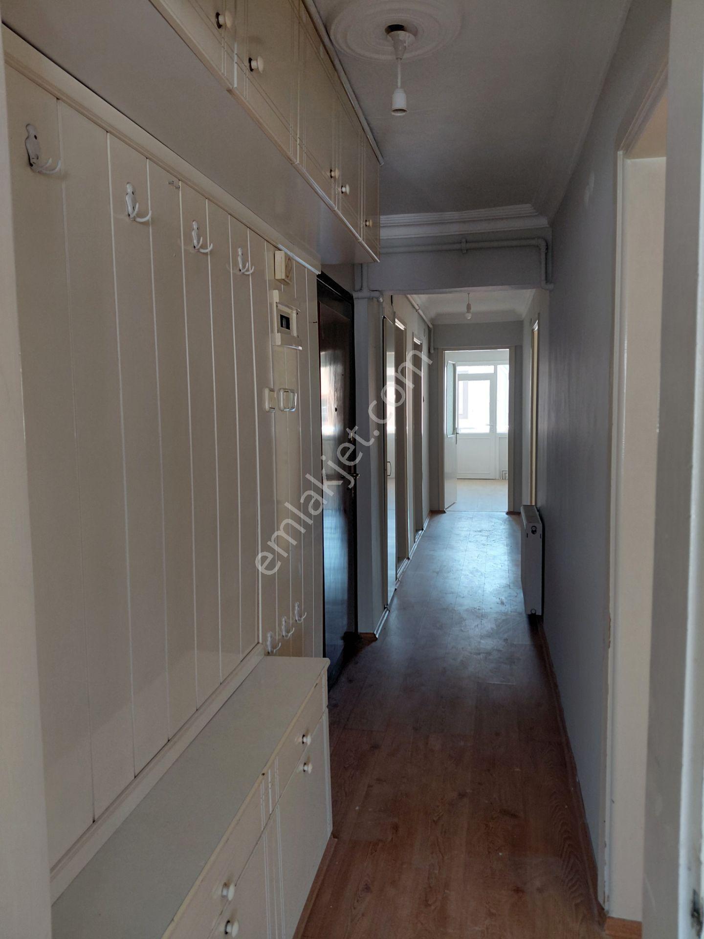 Ragıpbey Mh Belediye Yakın 120 M2 D.gazlı 4.kat Ferah Çift Cepheli Daire - Görsel 8