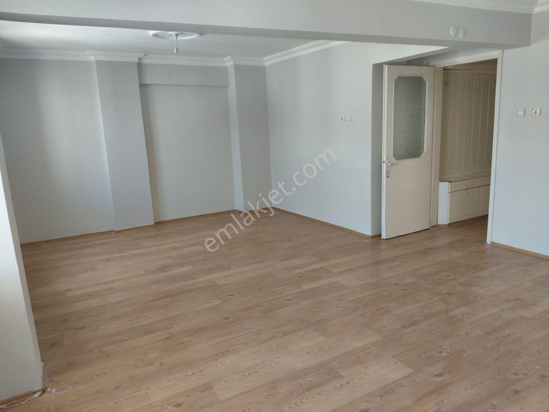 Ragıpbey Mh Belediye Yakın 120 M2 D.gazlı 4.kat Ferah Çift Cepheli Daire - Görsel 4