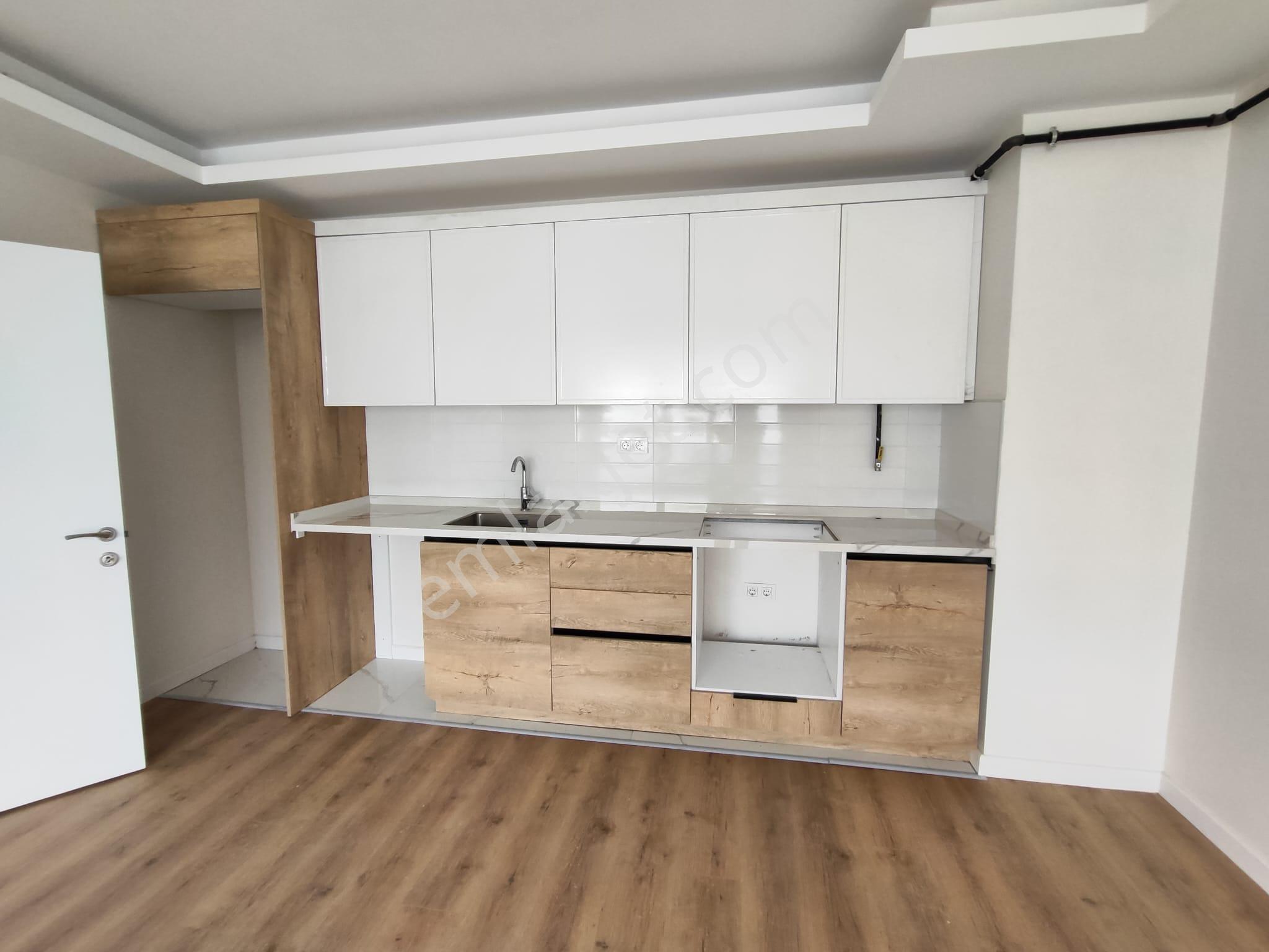 Turyap Palastan Başiskele Mamik Reform 2 Sitesi Arakat 2+1 - Görsel 17
