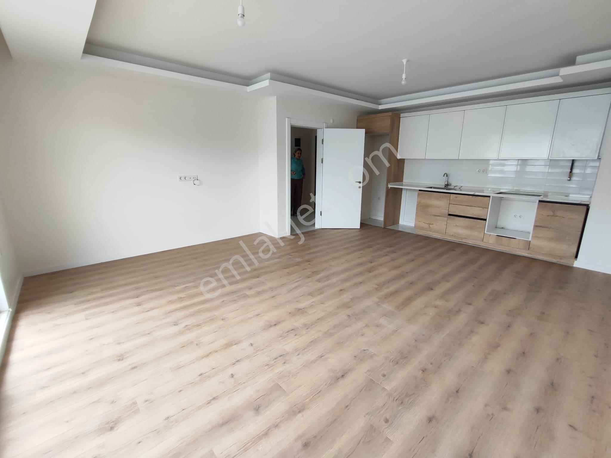 Turyap Palastan Başiskele Mamik Reform 2 Sitesi Arakat 2+1 - Görsel 23