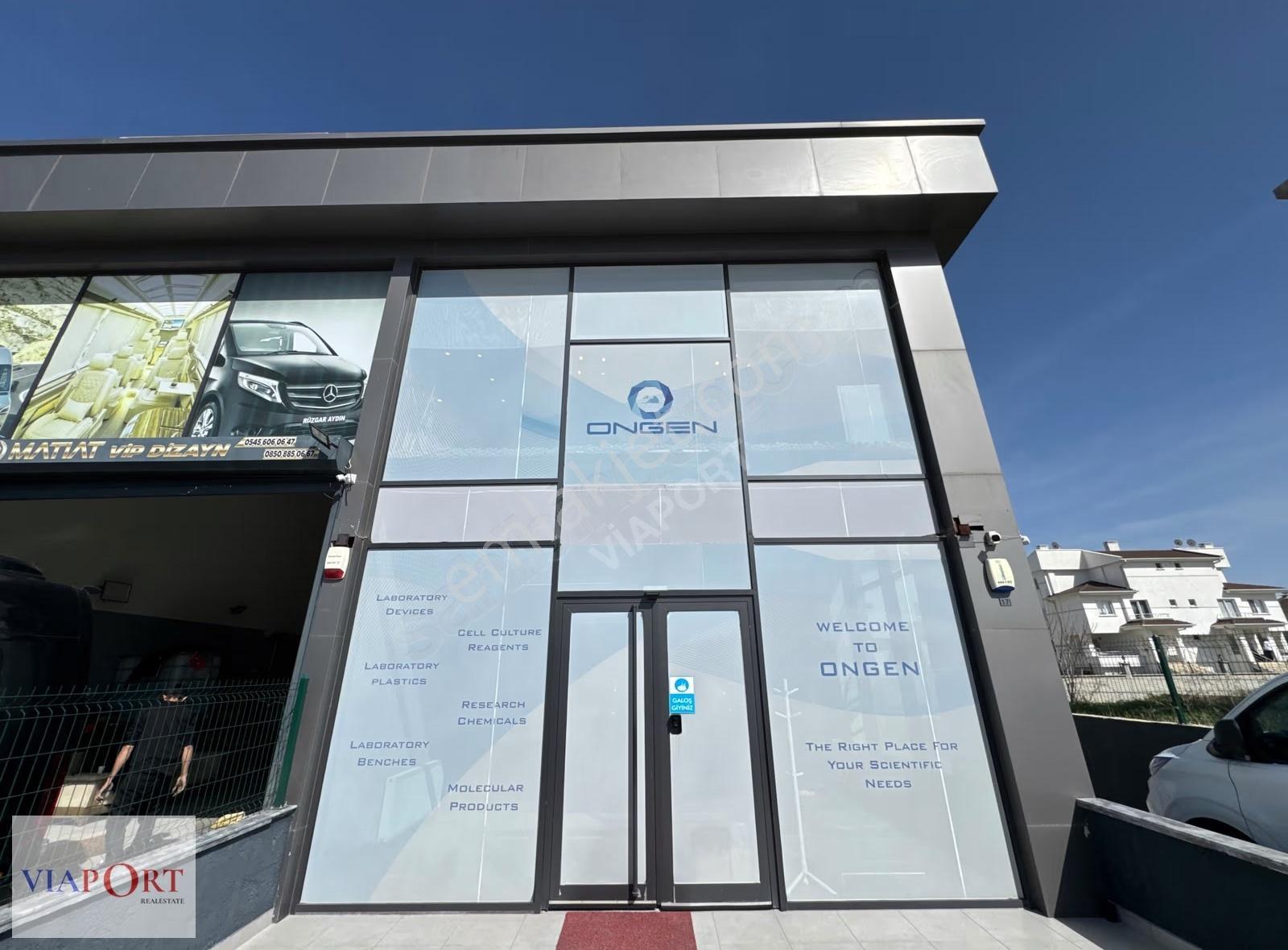 Viaport'tan Bağlıca Cadde Üzerinde 420 M2 3 Katlı İş Yeri