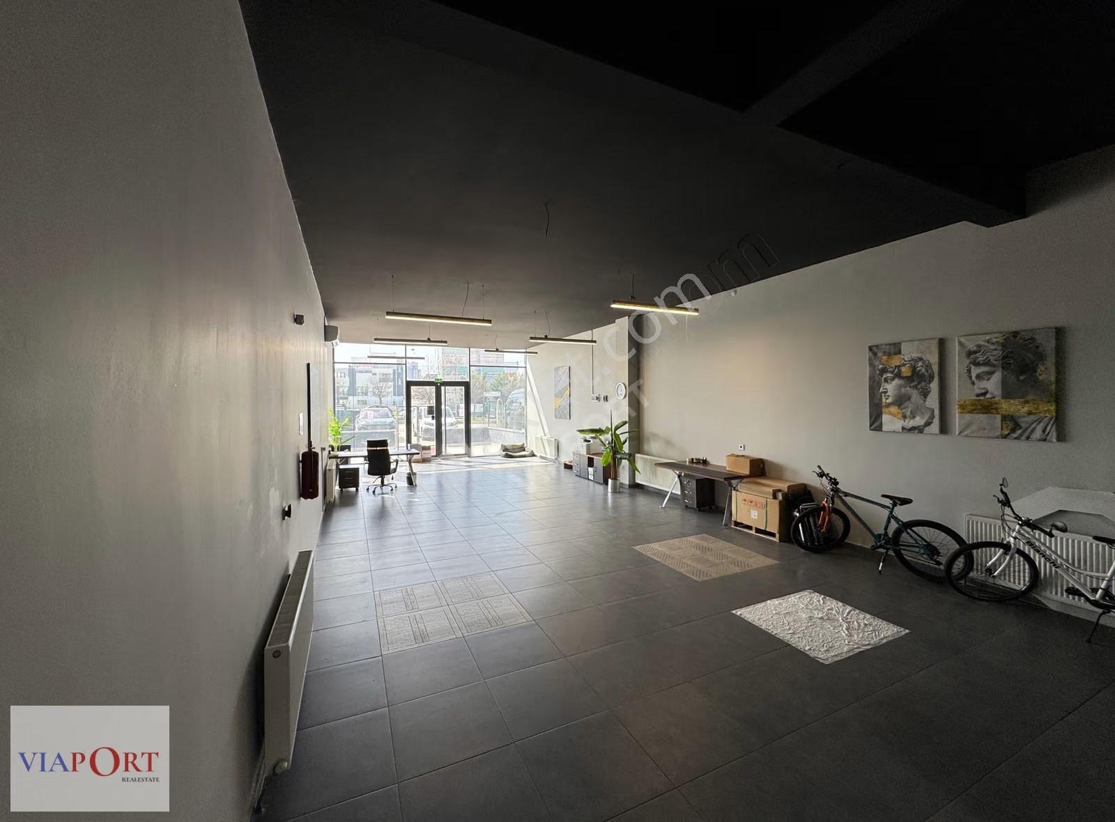 Viaport'tan Bağlıca Cadde Üzerinde 420 M2 3 Katlı İş Yeri - Görsel 8