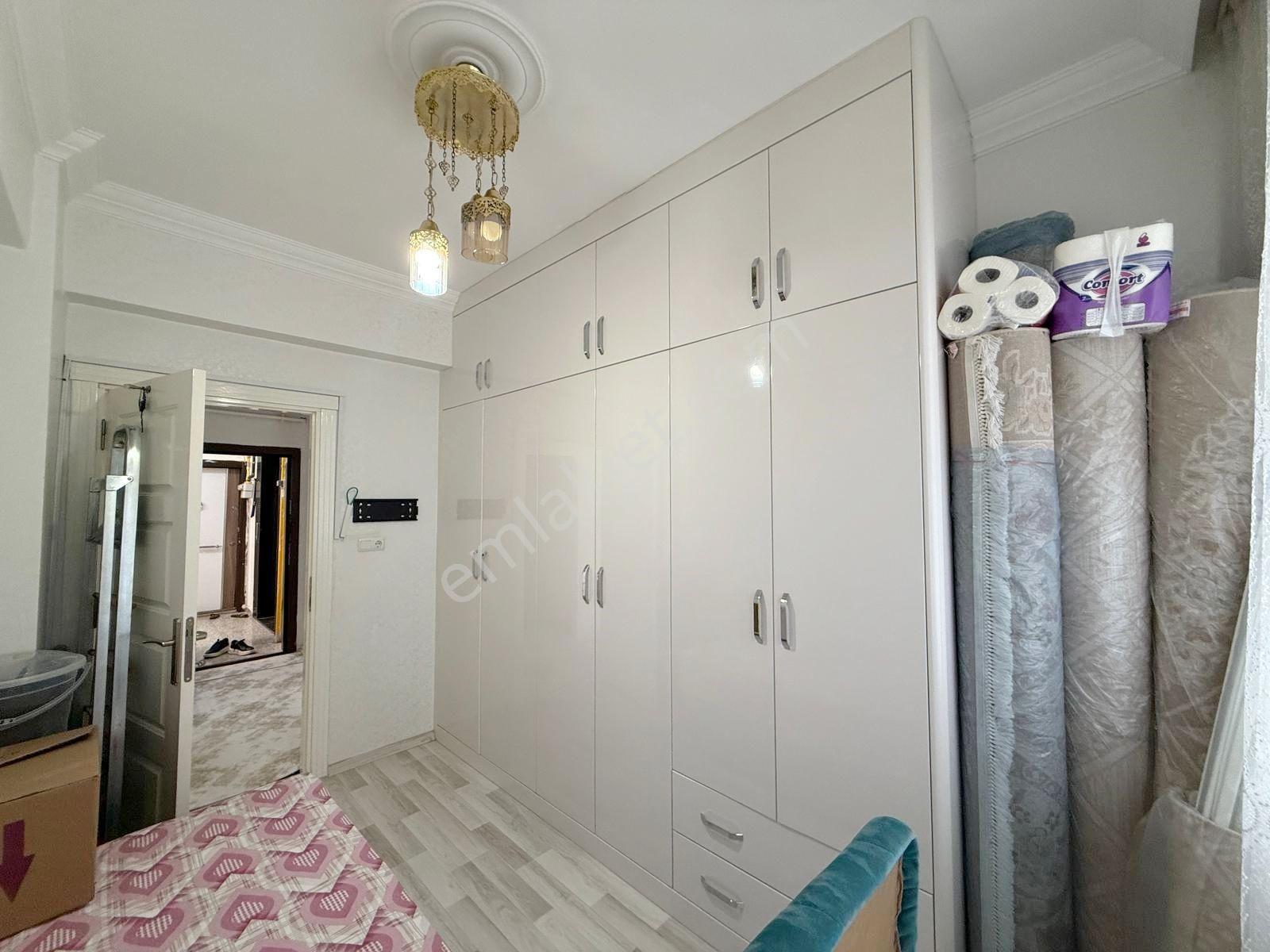 Beykent'te Cam Balkonlu 3+1 Ekstra Dolaplı, Ferah Ve Kullanışlı - Görsel 20