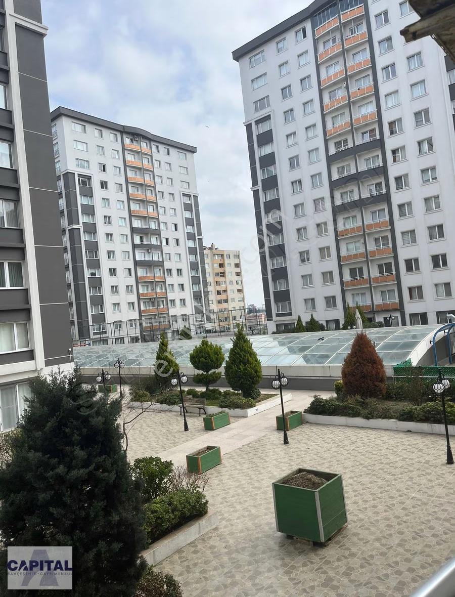 Beylikdüzü Cumhuriyet Mahallesi Beyaz City'de Fırsat 1+1