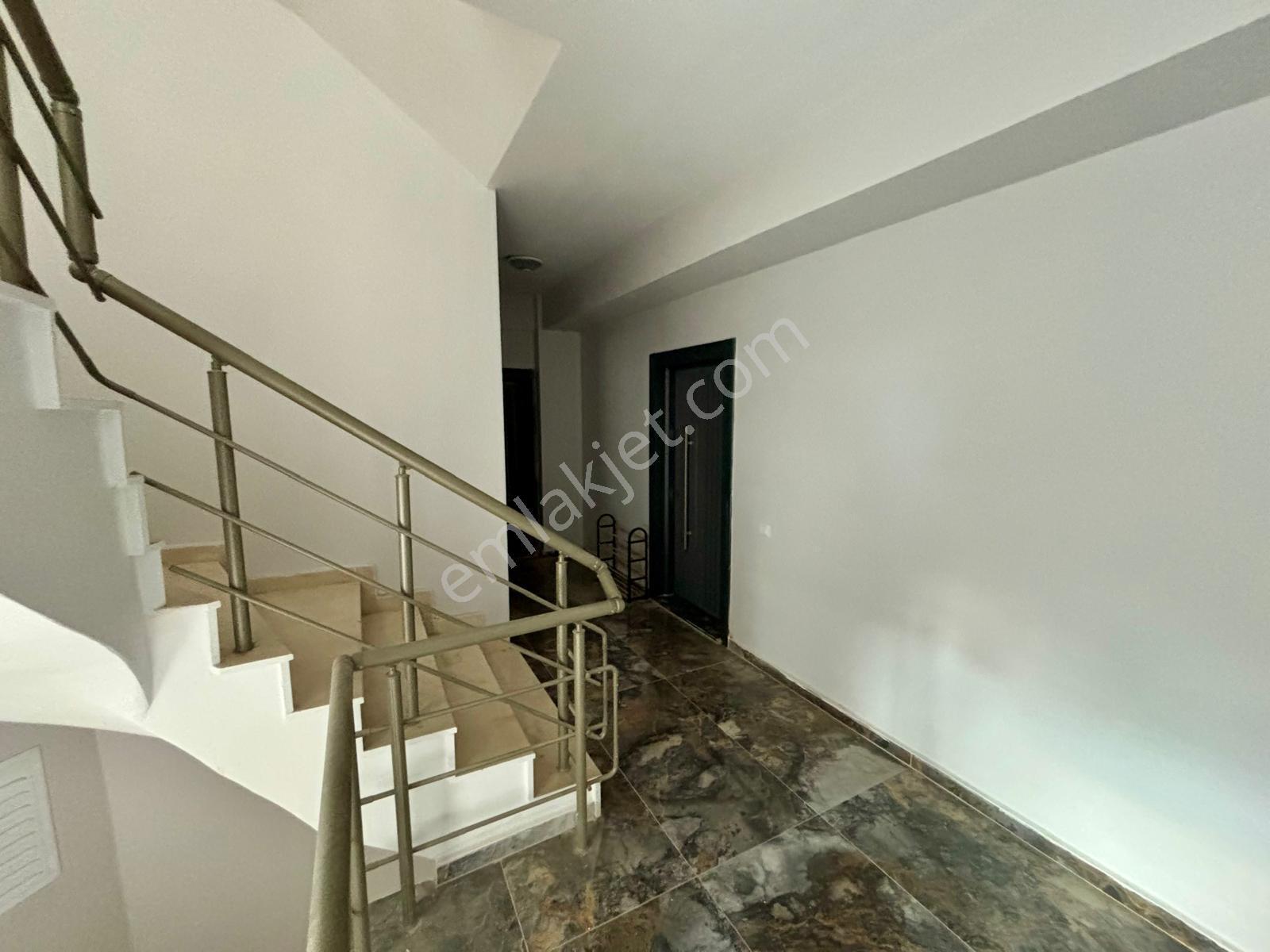 Döşemealtı Merkezde Belediye Karşısı Site İçinde 1+1 Balkonlu Kiralık Daire - Görsel 7