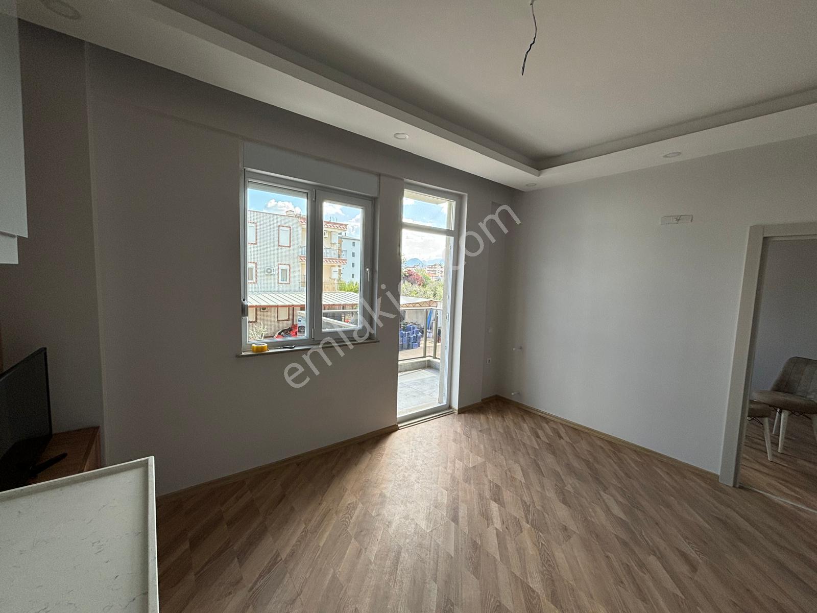 Döşemealtı Merkezde Belediye Karşısı Site İçinde 1+1 Balkonlu Kiralık Daire - Görsel 14