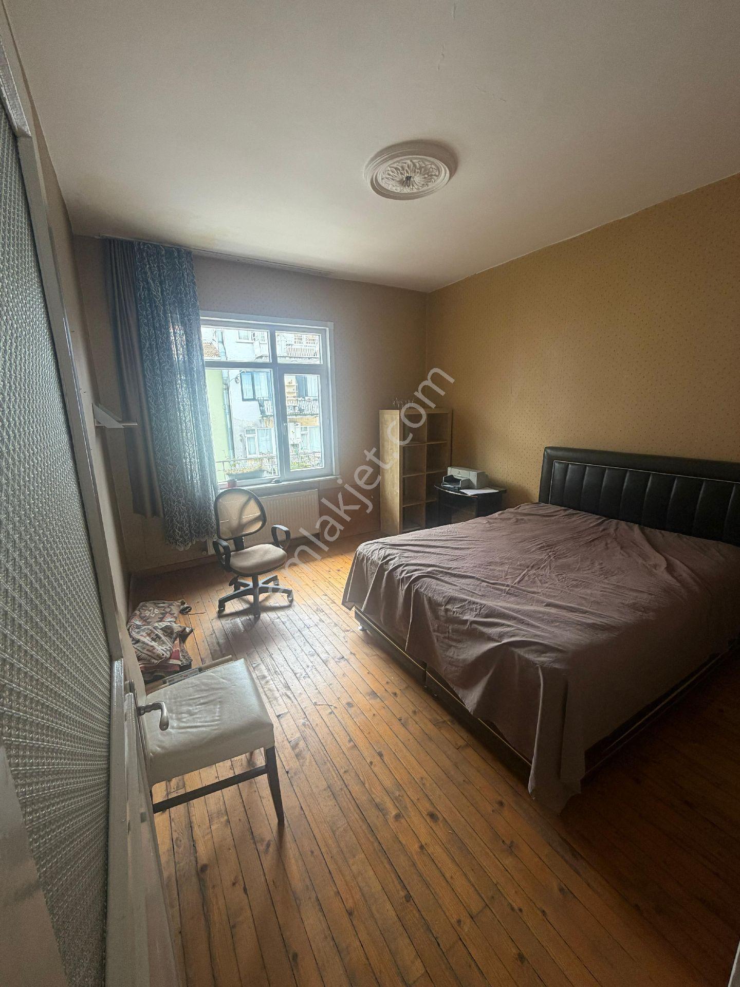 Kadıköy Uzun Hafız Sokakta Kiralık Daire - Görsel 7