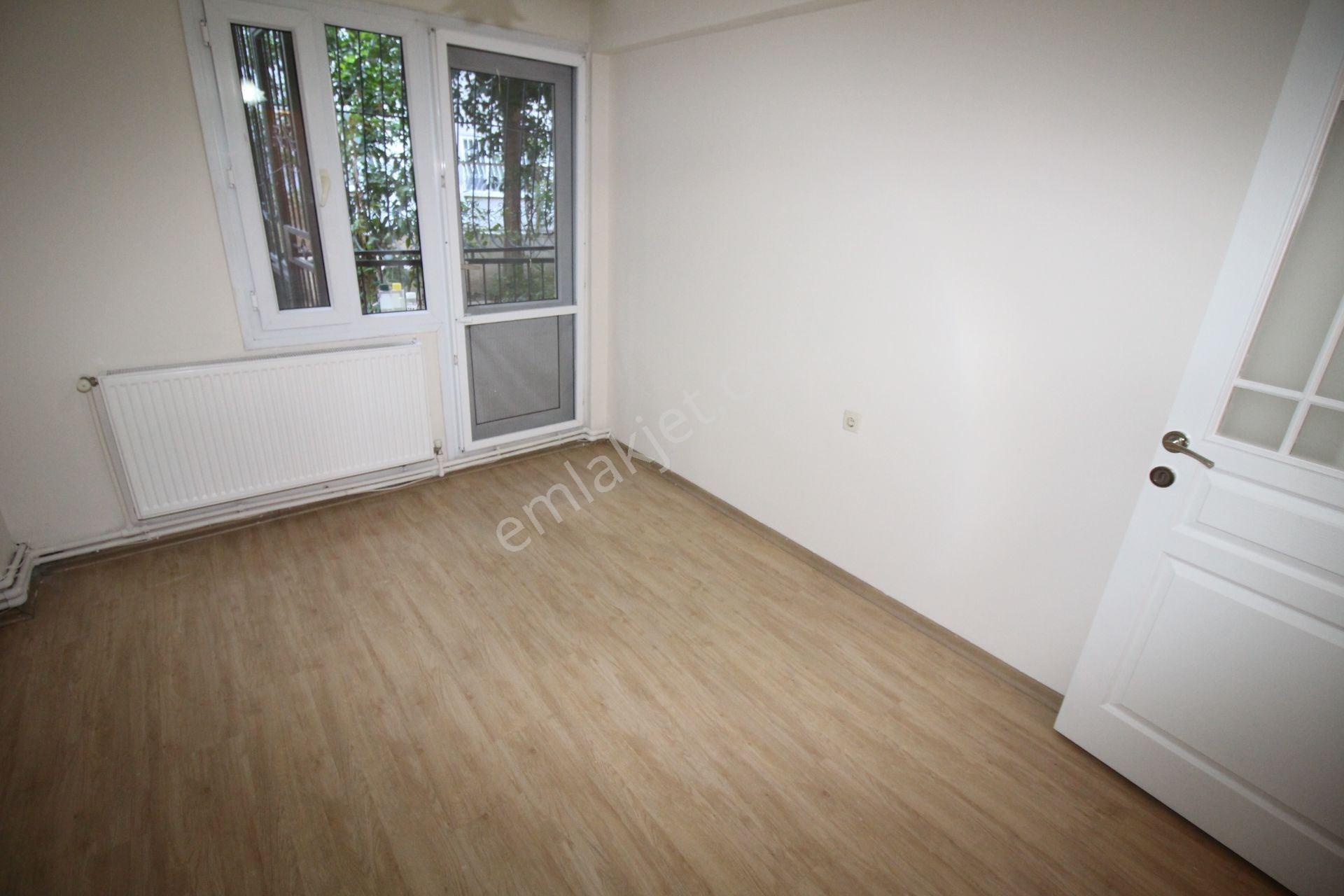 Esenyalıda 3+1 Özel Bahçeli Zemin Üstü 1. Kat Kiralık Daire - Görsel 16