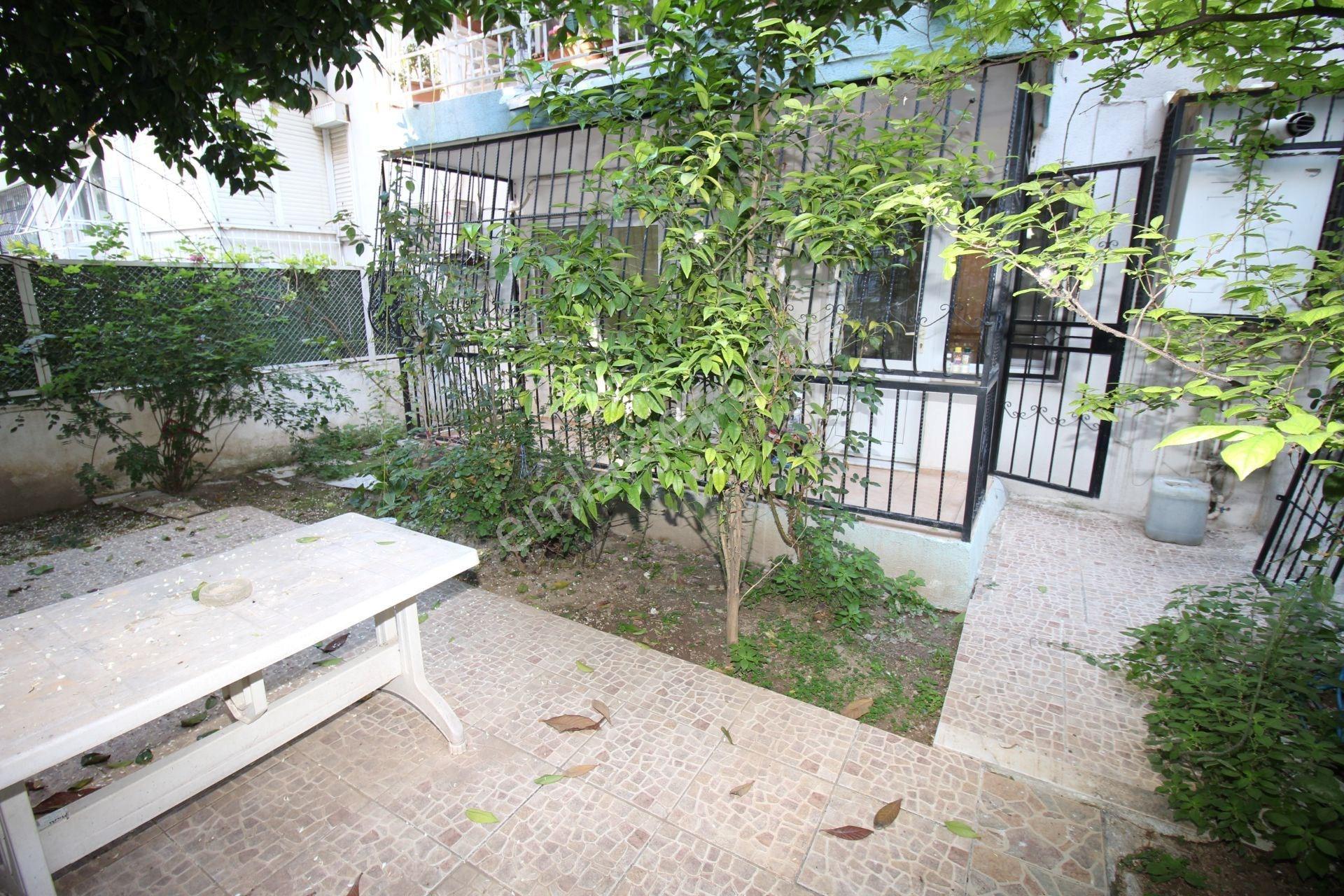 Esenyalıda 3+1 Özel Bahçeli Zemin Üstü 1. Kat Kiralık Daire - Görsel 27