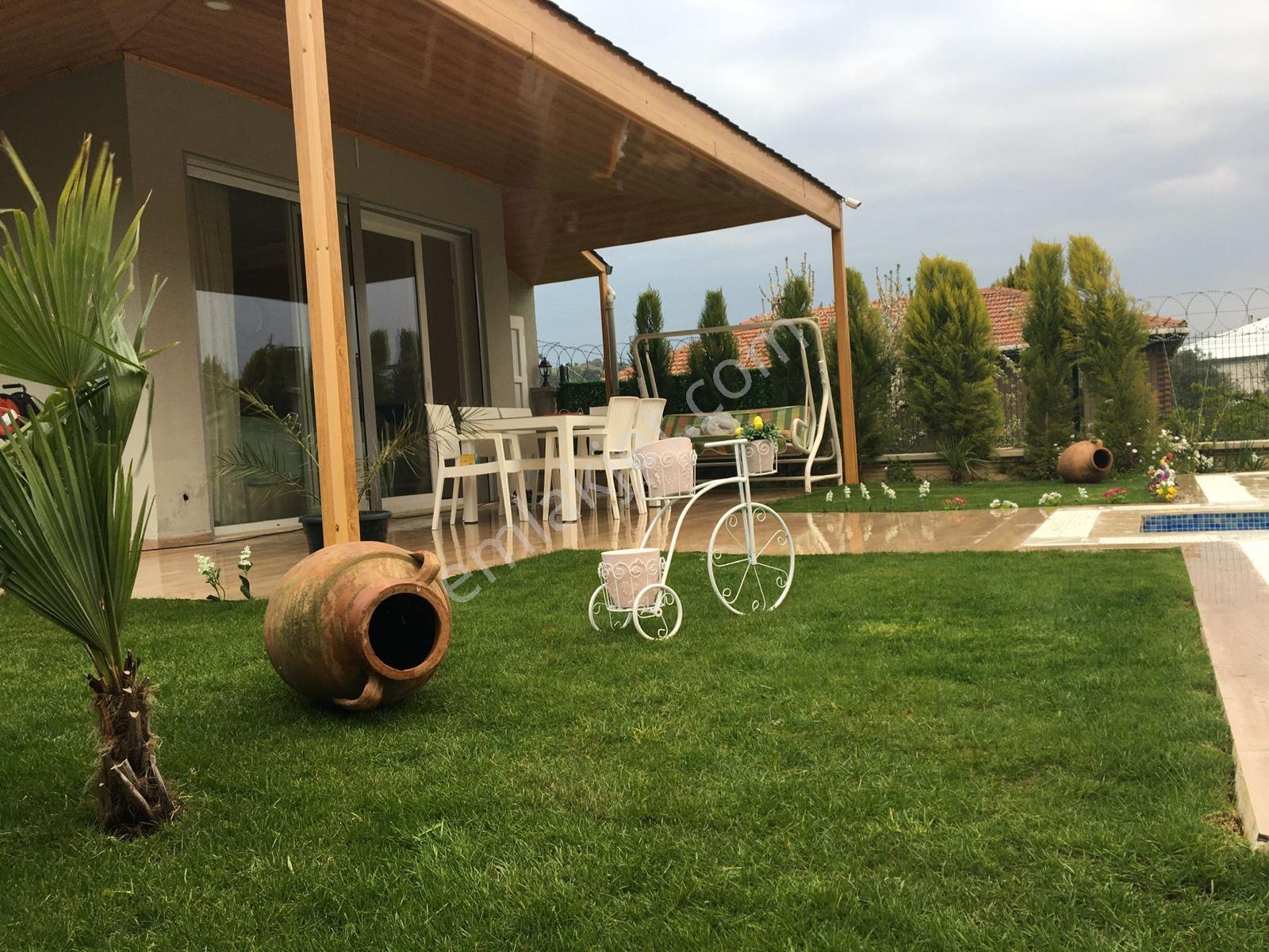 Kemalpaşa Yukarıkızılca Satılık 3+1 Havuzlu 130 M2 Villa - Görsel 11